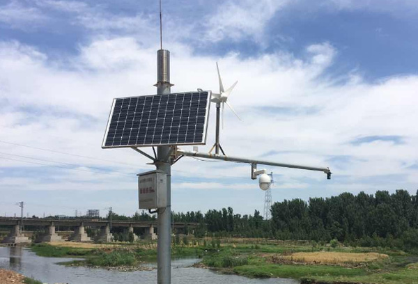 �O(ji��n)��̫��ܹ��ϵ�y(t��ng)�r(ji��)��